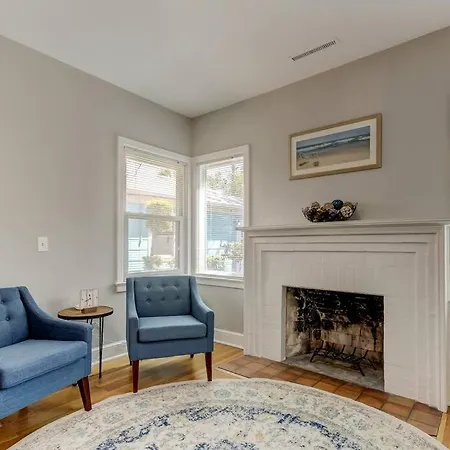 Light & Bright! Quaint Downtown Dunedin Bungalow! Exterior photo